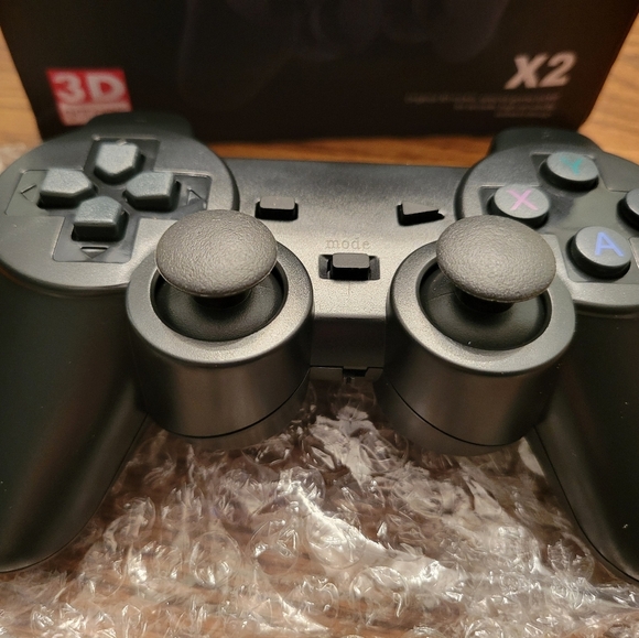 Gamestick Controller Gamepad New in Box - Picture 3 of 4